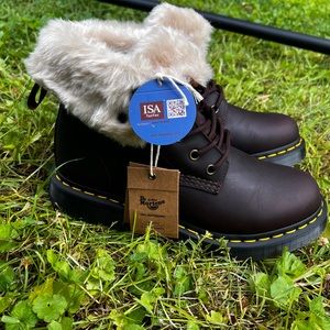❌Sold Dr.Martens 1460 Kolbert leather fold down fur boot
